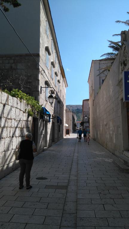 Pag Studio Garden Pag Town Kültér fotó